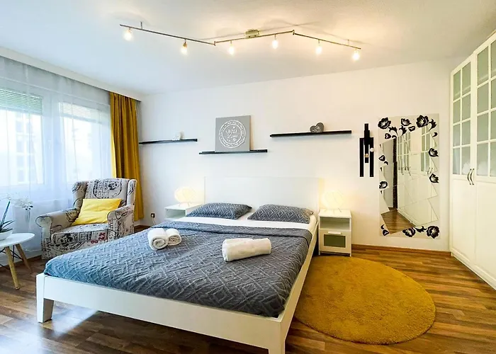 Cozy Margareten *